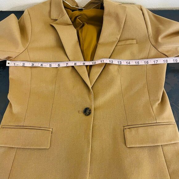Banana Republic Long and Lean Blazer Camel Size 6 - Picture 6 of 11